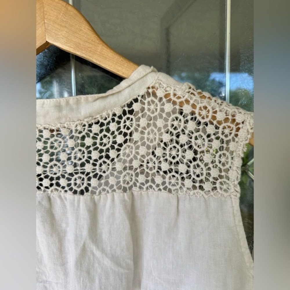 Elegant Lace Trim Women's Top